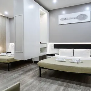 O Casa Barberini ** 로마
